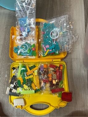 LEGO Yellow Carry Case with an Assortment of Pokemon LEGO pieces